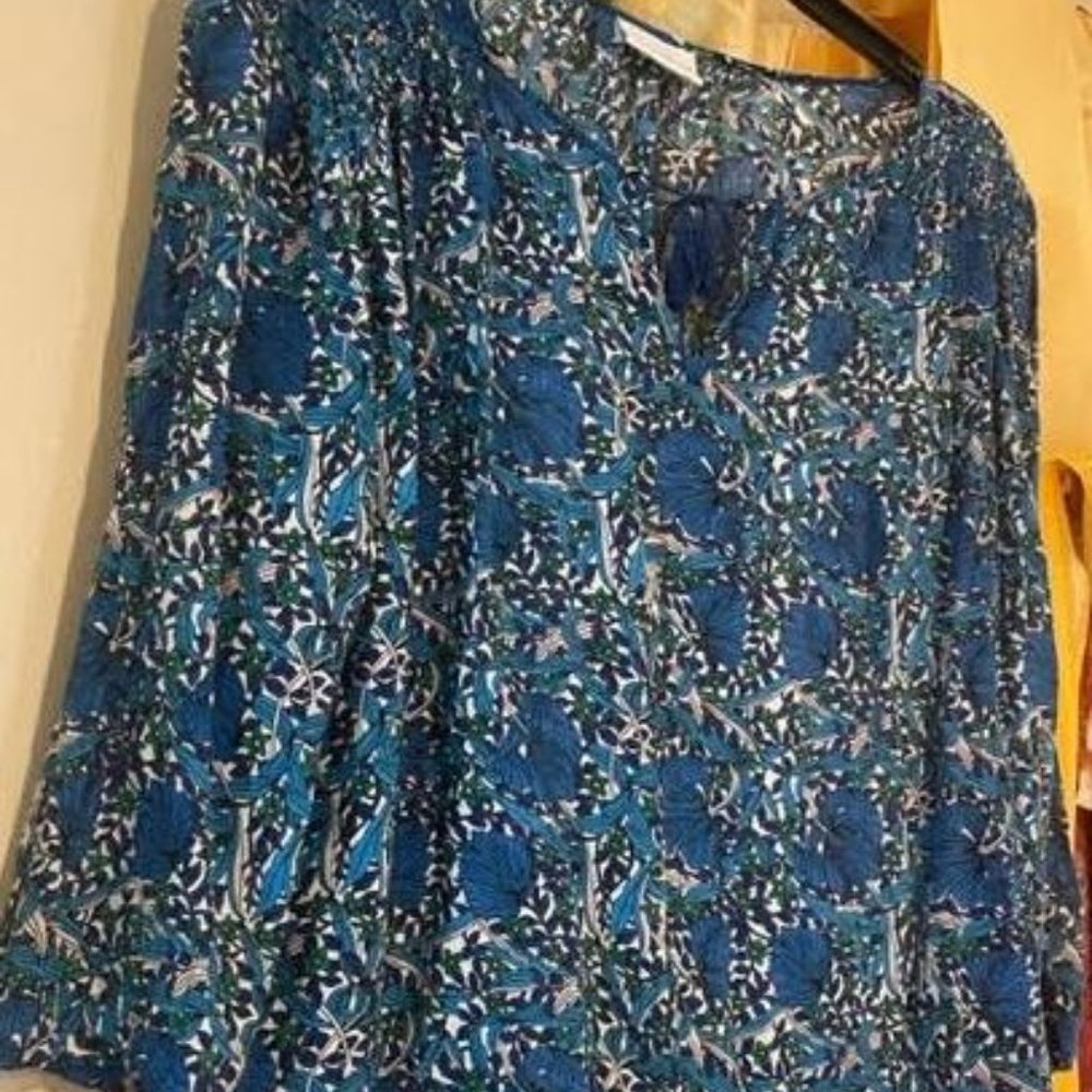 Spring Top From Liz  Claiborne